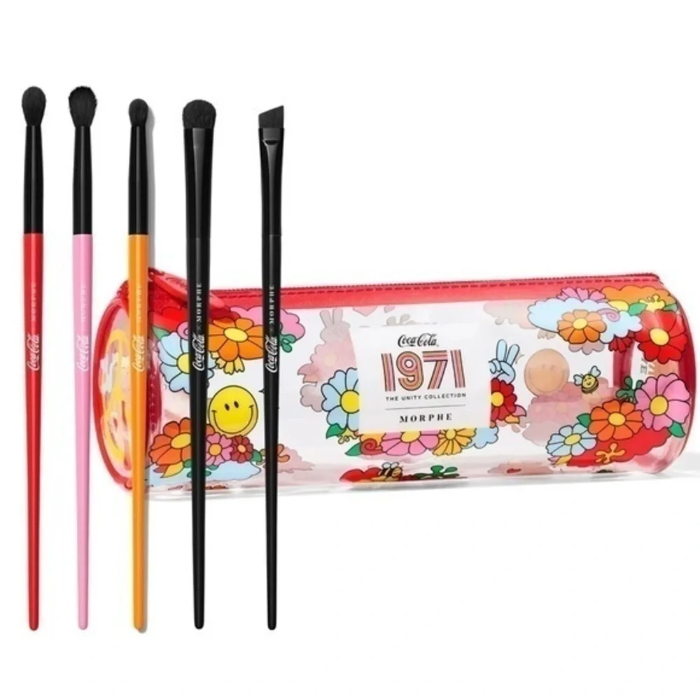 Coca Cola x Morphe Cosmetic Sweep the Peaces 5 Piece Eye Makeup Brush Set & Bag